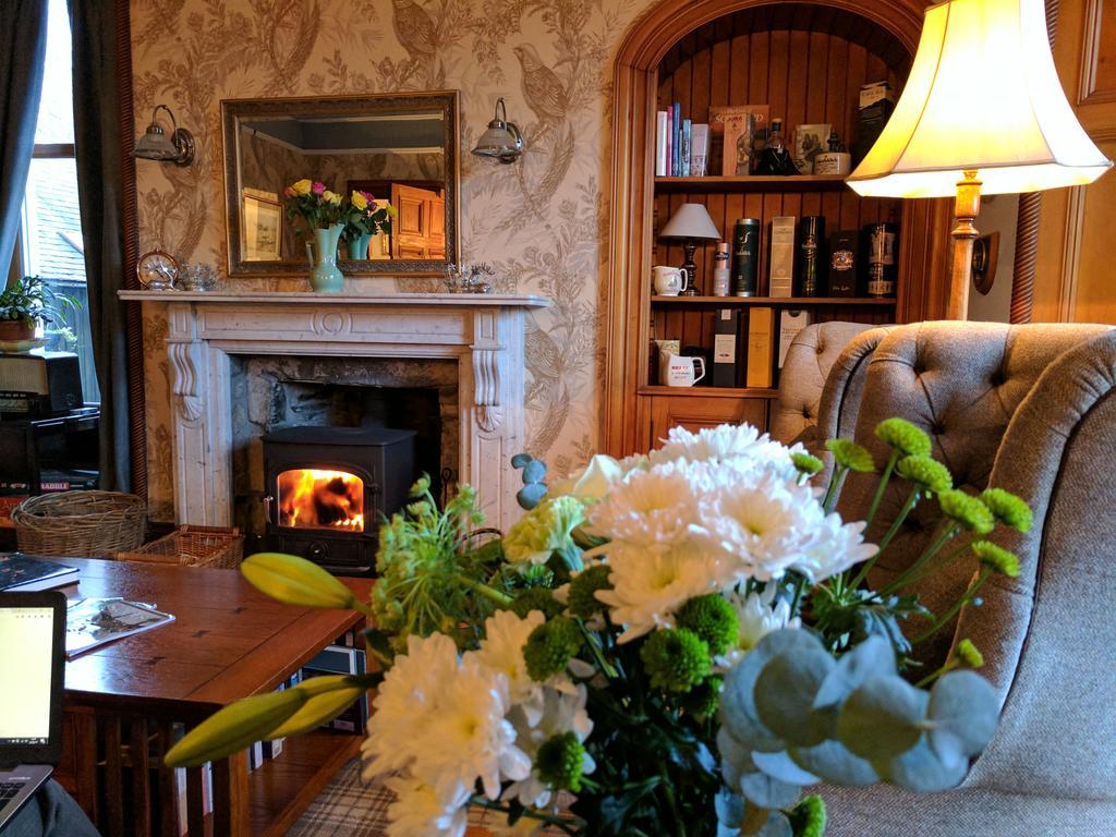 Strathallan Bed And Breakfast Grantown-on-Spey エクステリア 写真